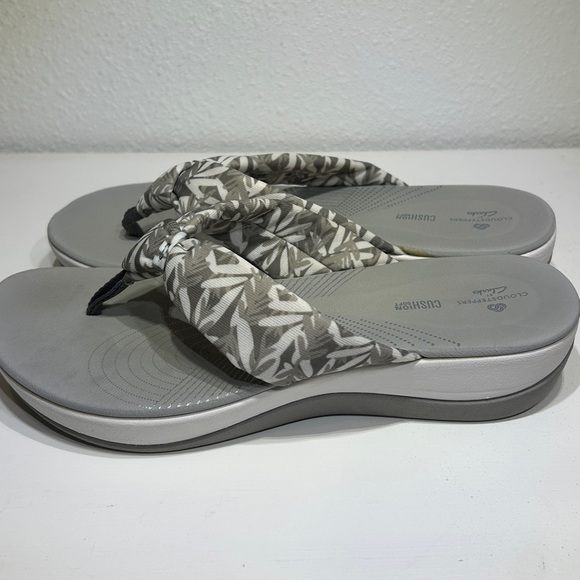 Clarks Arla Glison Ladies Cloudstepper Flip Flops |Size 8 - Picture 8 of 11